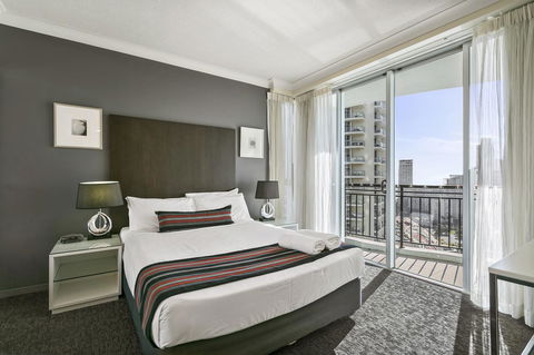 Mantra Towers Of Chevron - Tourism TAS 22