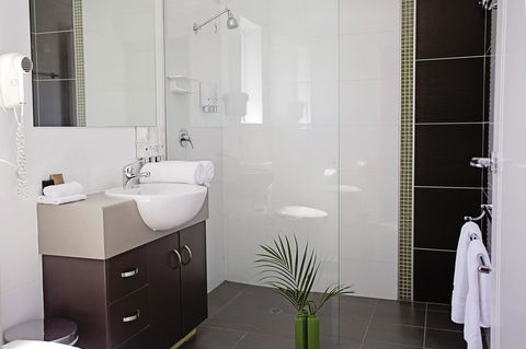 Drovers Motor Inn - Hobart Tourism 13
