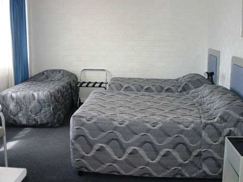 Dalby Manor Motor Inn - Hobart Tourism 17
