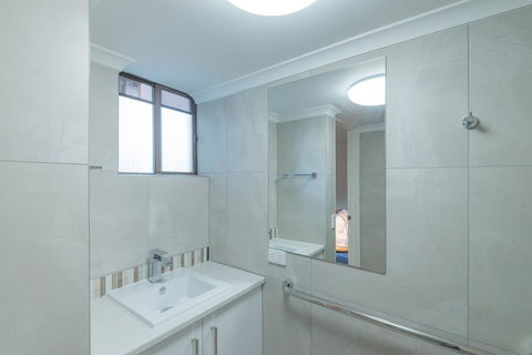 Munna Beach Apartments - Tourism TAS 29