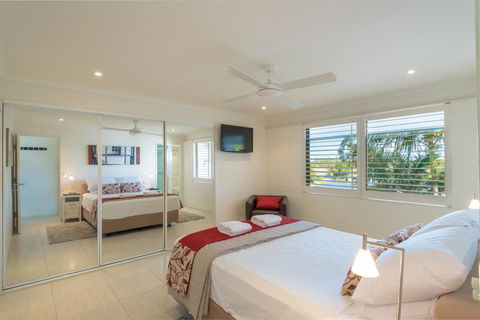 Munna Beach Apartments - Tourism TAS 23
