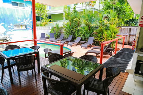 Port Douglas Motel - Hobart Tourism 26