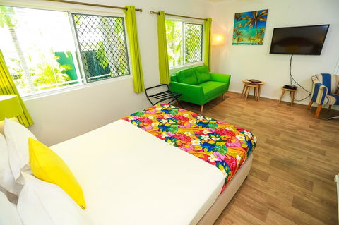 Port Douglas Motel - Hobart Tourism 9