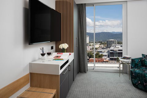 Crystalbrook Bailey - Hobart Tourism 30
