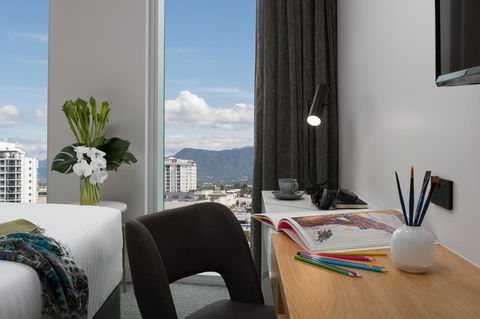 Crystalbrook Bailey - Hobart Tourism 15