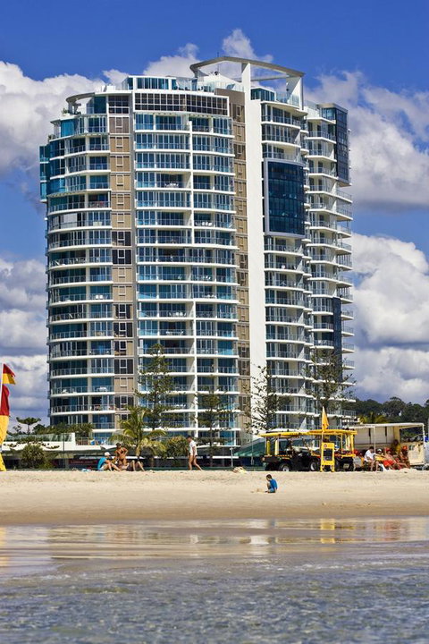 Reflections Tower Two - Tourism TAS 4