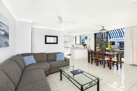 Headland Tropicana Resort - Tourism TAS 9