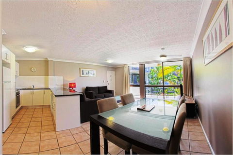 Headland Tropicana Resort - Tourism TAS 28