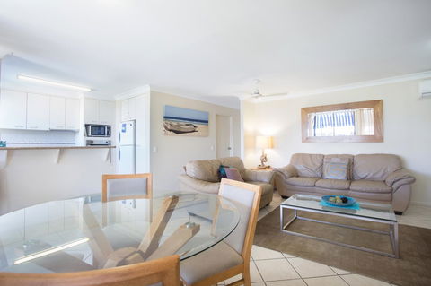 Headland Tropicana Resort - Tourism TAS 43