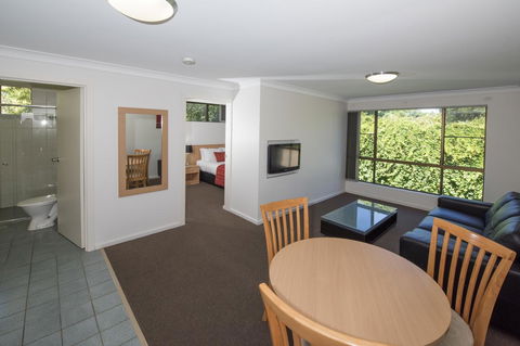 Comfort Inn Grammar View - Tourism TAS 12