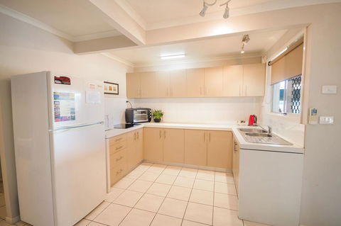 Airlie Apartments - Hobart Tourism 6