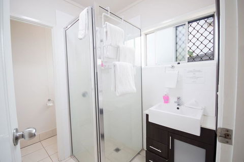 Airlie Apartments - Hobart Tourism 9