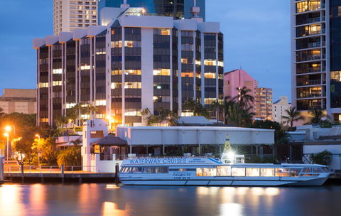 Tiki Hotel Apartments Surfers Paradise - Hobart Tourism 8
