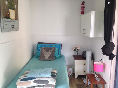 XYL Pets Friendly Seaside Boutique Guesthouse - Hobart Tourism 28