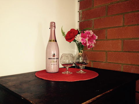 XYL Pets Friendly Seaside Boutique Guesthouse - Hobart Tourism 3