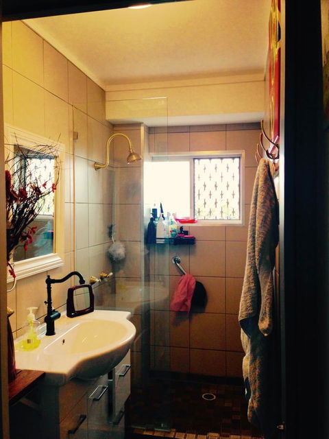 XYL Pets Friendly Seaside Boutique Guesthouse - Hobart Tourism 18