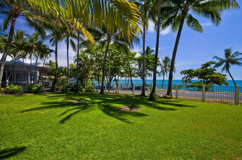 Coral Sands Beachfront Resort - Hobart Tourism 30