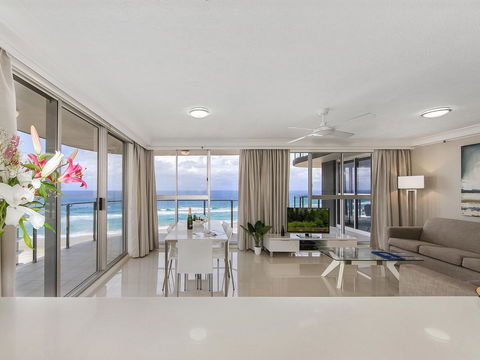 Sunbird Beach Resort Main Beach - Hobart Tourism 18