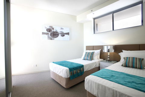 Monaco Caloundra - Hobart Tourism 19
