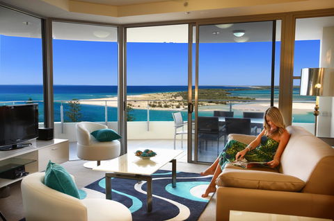 Monaco Caloundra - Hobart Tourism 32