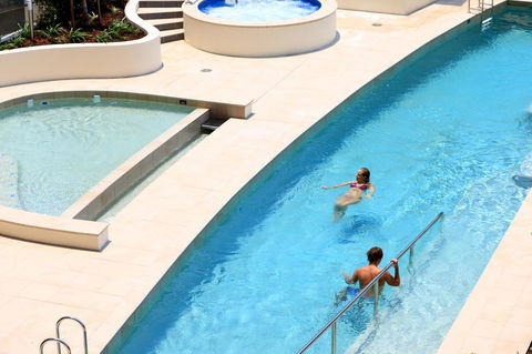 Monaco Caloundra - Hobart Tourism 5
