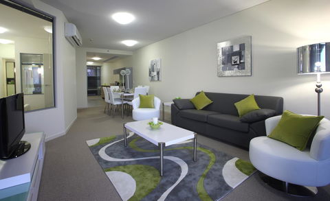 Monaco Caloundra - Hobart Tourism 42