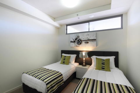 Monaco Caloundra - Hobart Tourism 15