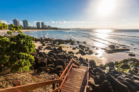 The Pink Hotel Coolangatta - Hobart Tourism 34