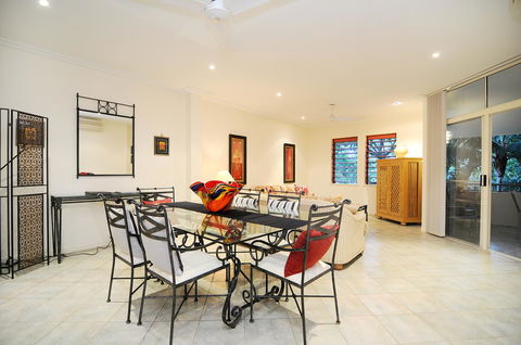 Oasis At Palm Cove - Tourism TAS 16