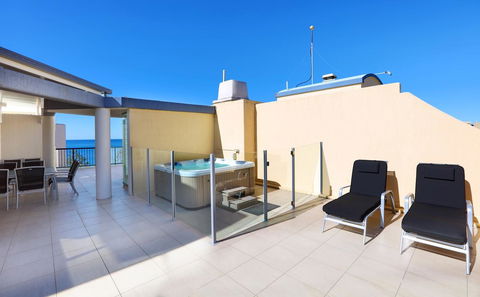 Peninsular Beachfront Resort - Tourism TAS 28