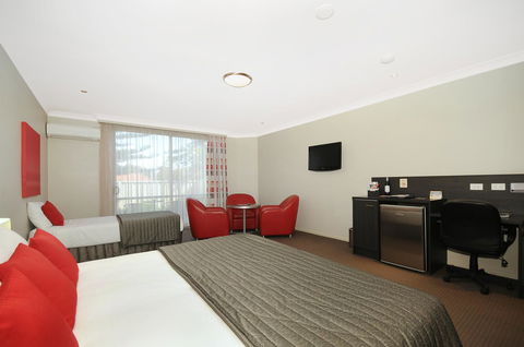 Platinum International - Hobart Tourism 21