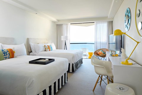 QT Gold Coast - Tourism TAS 5
