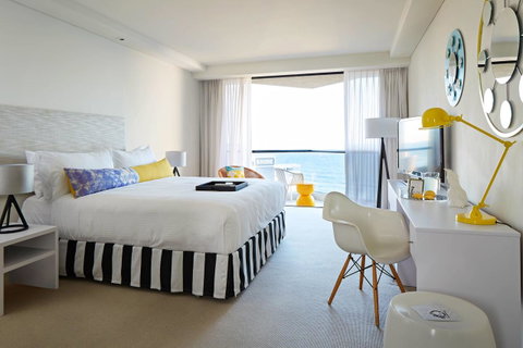 QT Gold Coast - Tourism TAS 4