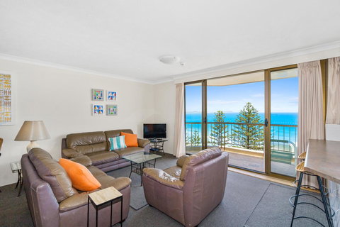 Columbia Beachfront Apartments On Rainbow Bay - Tourism TAS 39