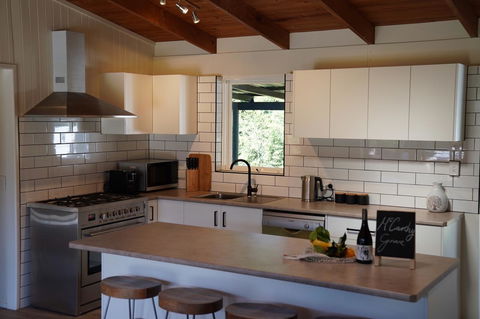 McCarthy Grove Maleny - Tourism TAS 8
