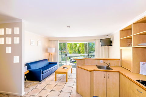 At The Sound Noosa Motel - Hobart Tourism 25