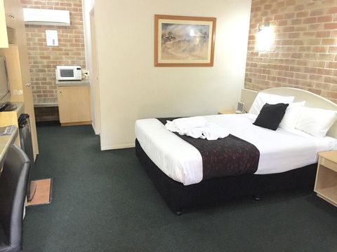 Country Gardens Motor Inn - Hobart Tourism 10