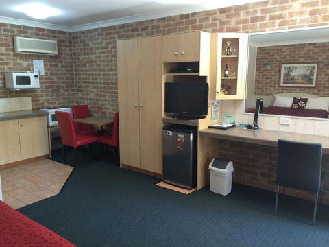 Country Gardens Motor Inn - Hobart Tourism 21