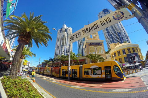 Seacrest Beachfront Apartments Surfers Paradise - Hobart Tourism 39