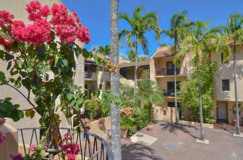 Villa San Michele (Official) - Hobart Tourism 5