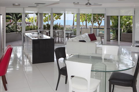 Vision Apartments - Hobart Tourism 3