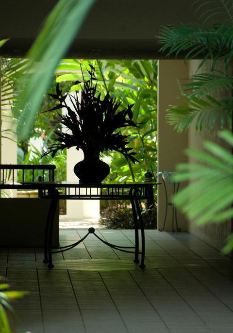 Mandalay Luxury Beachfront Apartments - Hobart Tourism 3