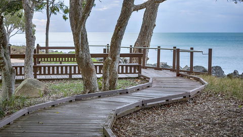 Oaks Hervey Bay Resort And Spa - Hobart Tourism 4