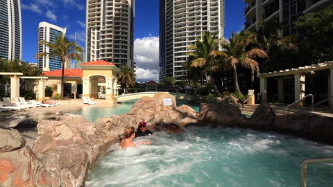 Towers Of Chevron - Private Apartment - Tourism TAS 10