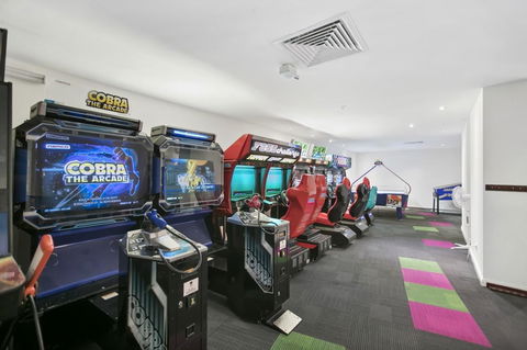 Towers Of Chevron - Private Apartment - Tourism TAS 18