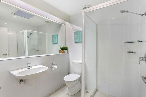 Kananda Beach House - Hobart Tourism 8