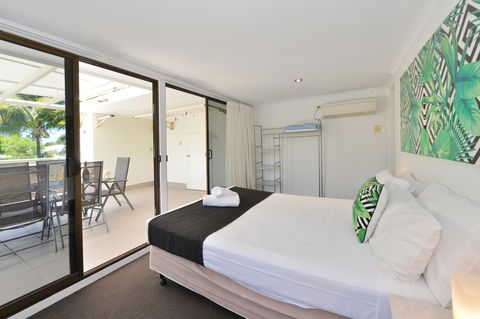 Seascape Holidays - Tropical Reef Apartments - Hobart Tourism 6