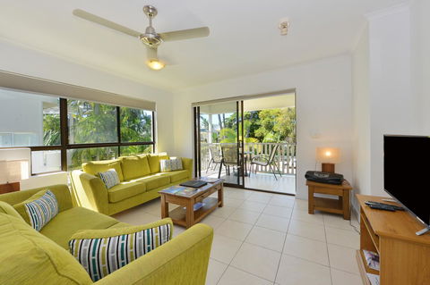 Seascape Holidays - Tropical Reef Apartments - Hobart Tourism 14