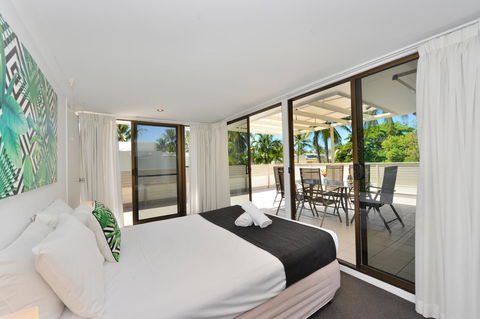 Seascape Holidays - Tropical Reef Apartments - Hobart Tourism 8