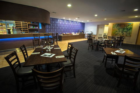 The Robert Towns - Hobart Tourism 1
